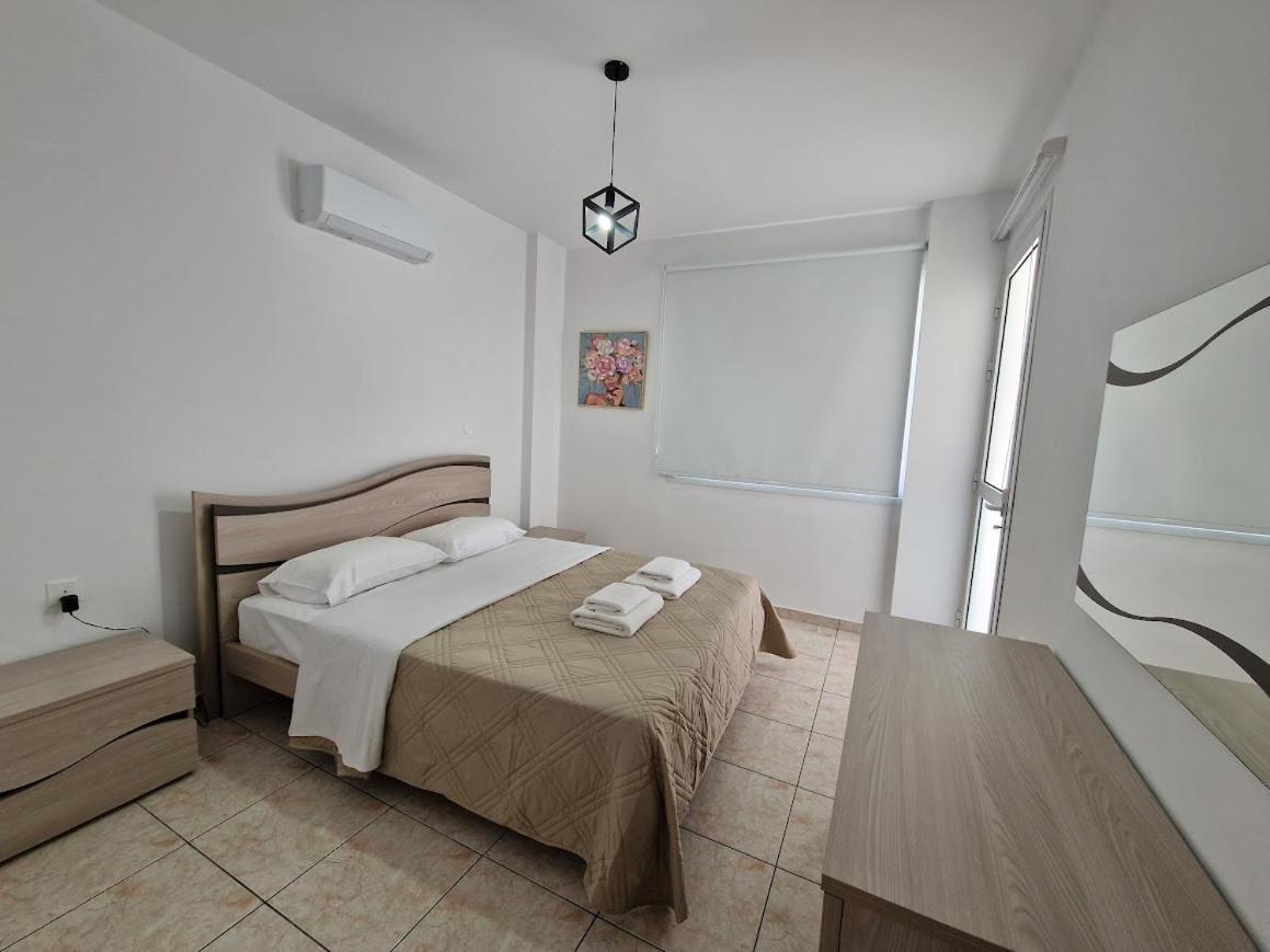 Laertis Apartments - By Imh Travel & Tours Paphos Extérieur photo